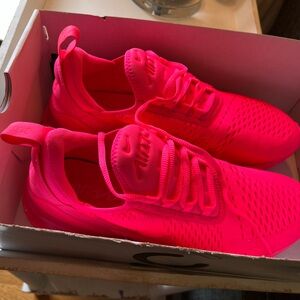 Women’s Nike air max 270 bubble gum